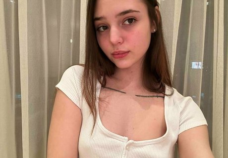 stellamori erotic star pic
