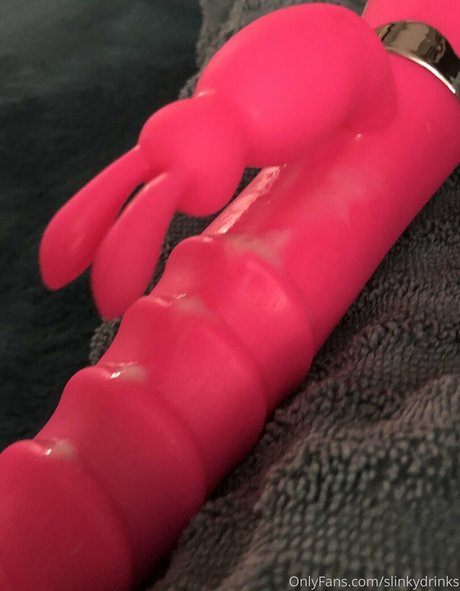 slinkydrinks model nice images