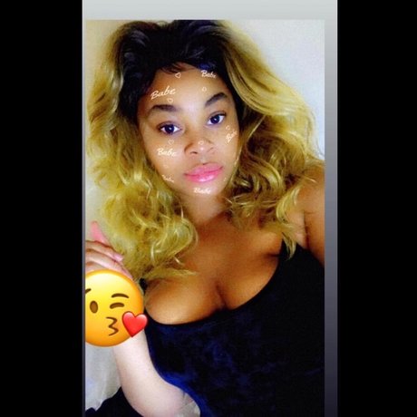 milf glasses onlyfans free xxx img