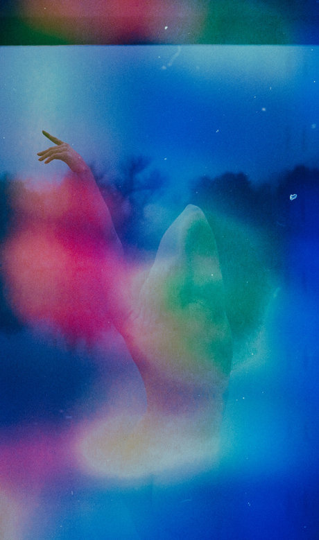 deceptive perspective star pretty photos