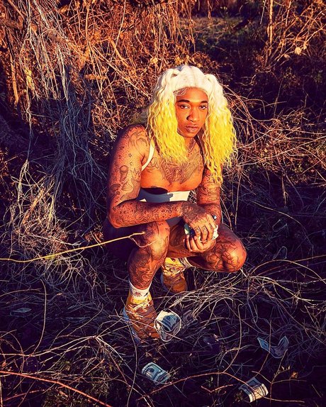 Sick sad world model porn pictures