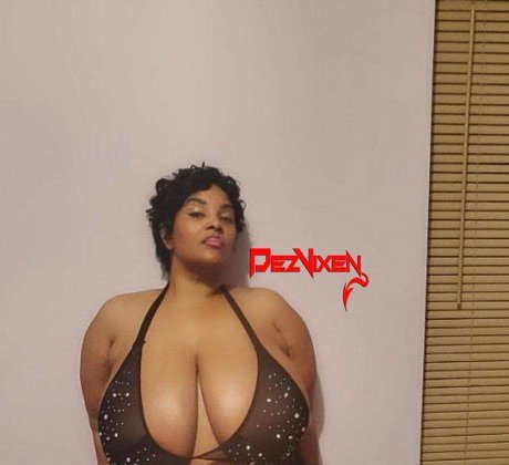 DezVixenLoaded pornstar high quality photo