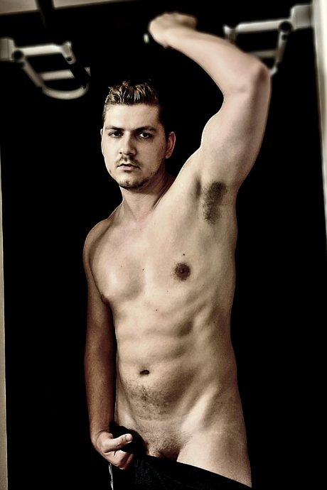 Dominic Nismo model high quality photos