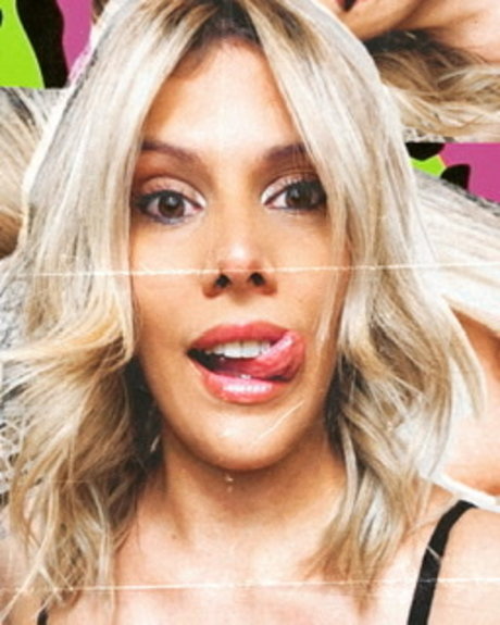 Natyniklos2 star nude pics