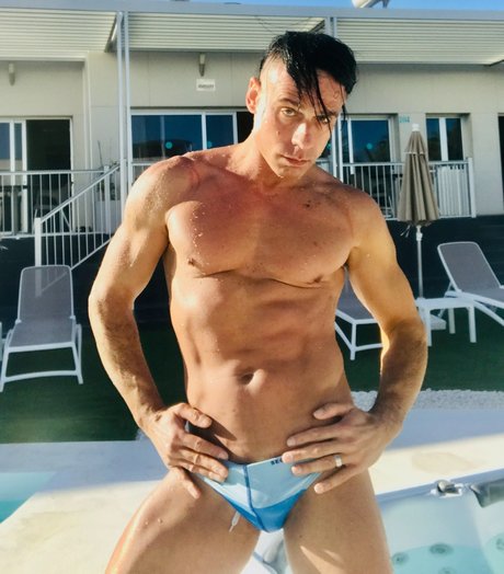 robertoxxl model perfect photo