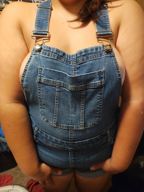 milf strip onlyfans nude img