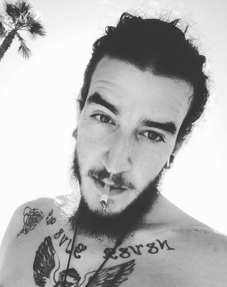 rud_ pornstar high quality image