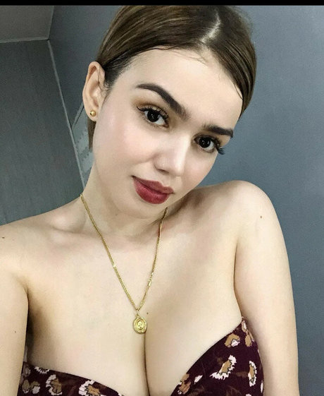 big tits stepmom onlyfans naked pics