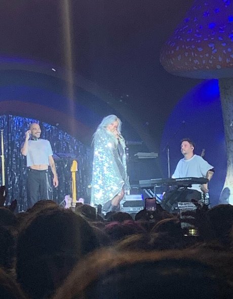 KeshaRose model beautiful pic