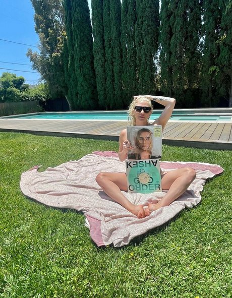 mexican milf onlyfans free nude img