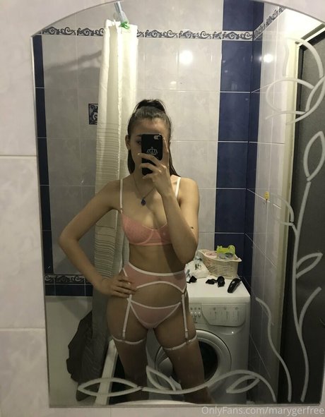 alt girl onlyfans top gallery