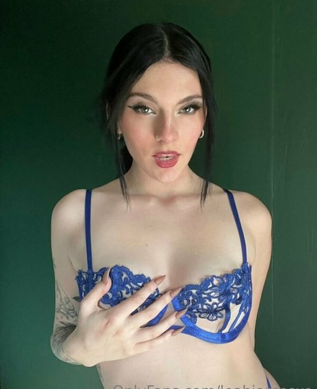 leahjamesxo pornstar perfect images