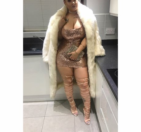 blonde deepthroat onlyfans beautiful xxx pics