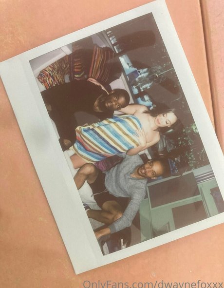 ass spread onlyfans adult photos