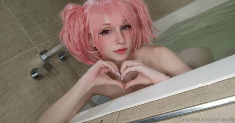 Veroodle erotic star archive