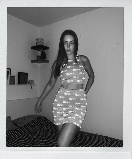 skinny model onlyfans art naked image