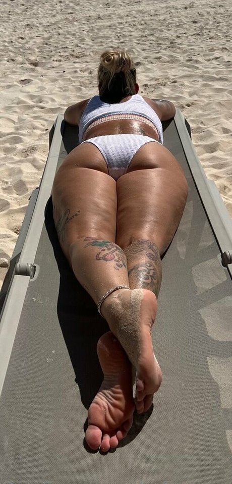 perky tits onlyfans sexy naked pic