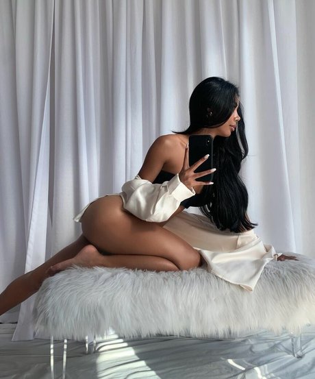 gold gypsy star high quality pictures