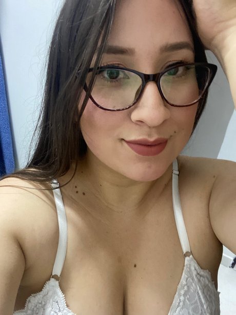Sara Zuleta beautiful actress archive