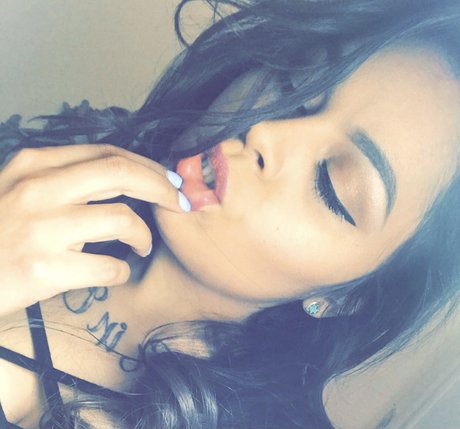 military girls onlyfans hd pictures