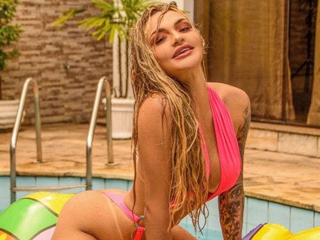 Thay_ porn star pic