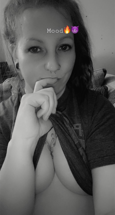 FairyTitties420 naked actress pics