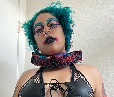 Turquoise Deity adult star gallery
