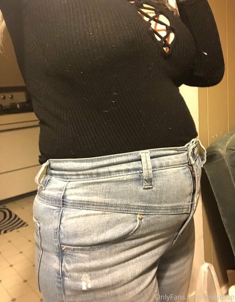 smooth onlyfans free nude image