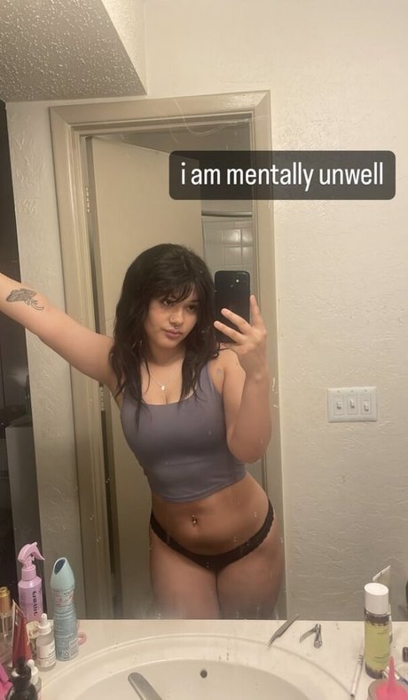 Kittynclown nudes model pictures
