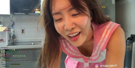 ebony cumshot onlyfans art nude photo