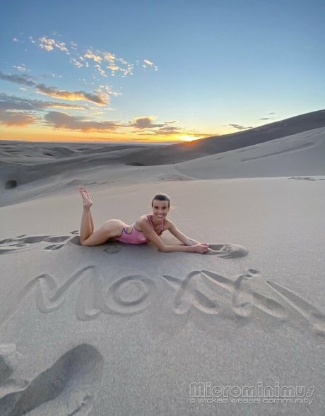 shemale riding onlyfans hot naked image