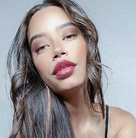 Emiily williams pretty star archive