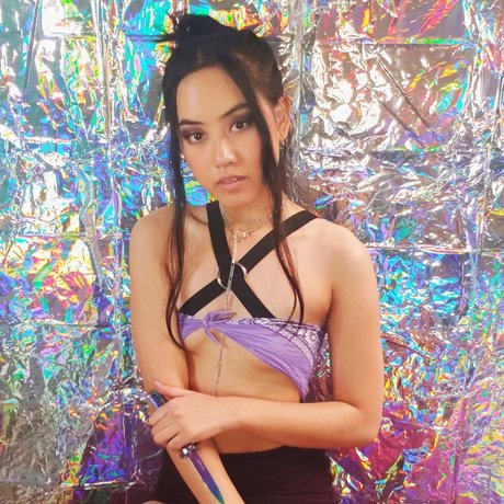 SonDayze model art images