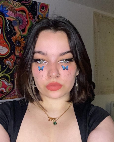 Goddess Em star nudes photo