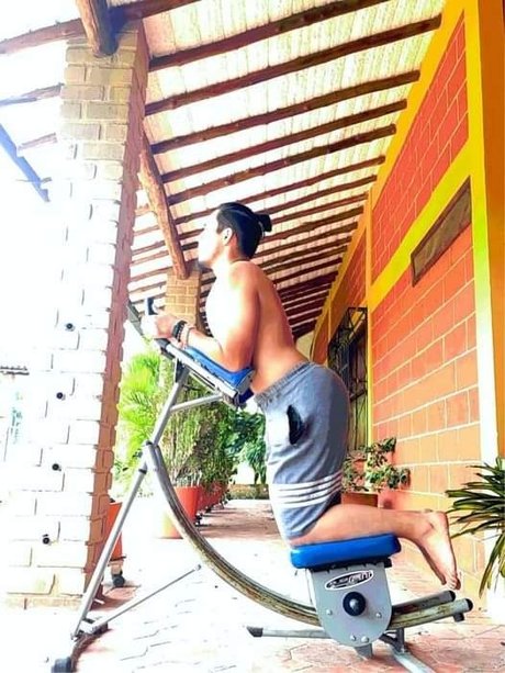 nude yoga onlyfans erotic pictures