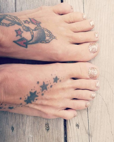 influencer onlyfans erotic images