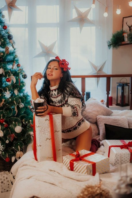 Alena Makarus hd pornstar image