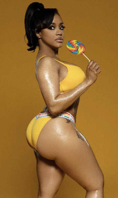 Absolutelyamber hot pornstar picture