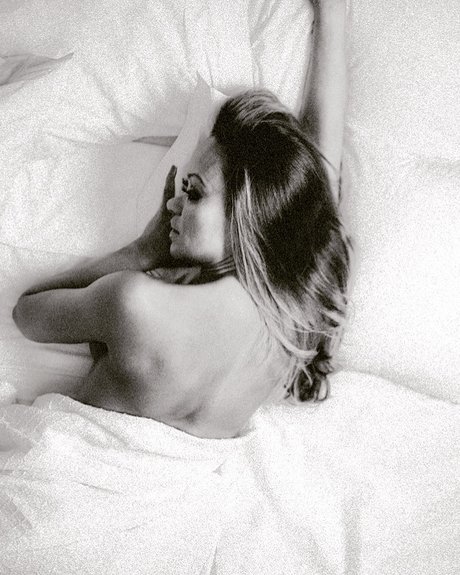 Veronika Vieira high quality model pic