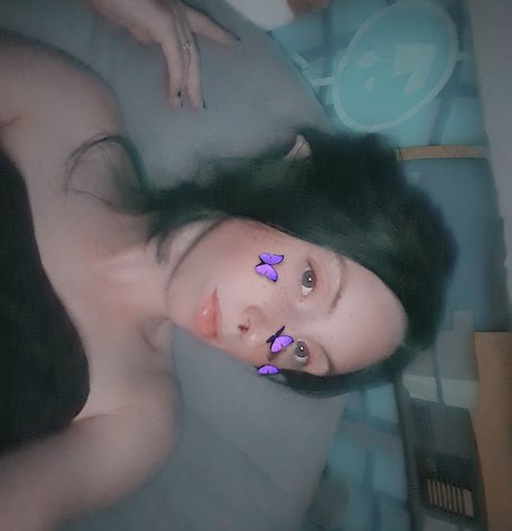 Vae pretty pornstar img