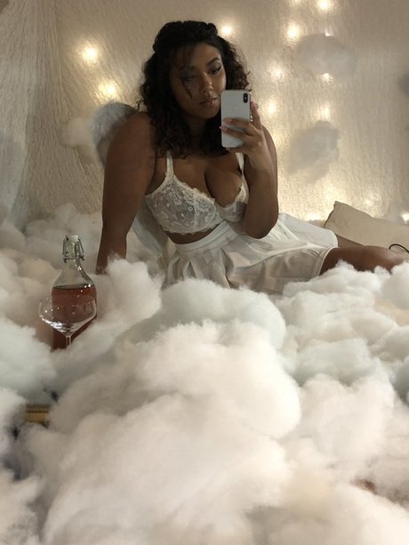 Caravega pornstar nude galleries