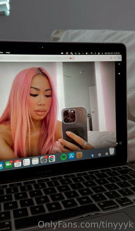 spanking onlyfans xxx image