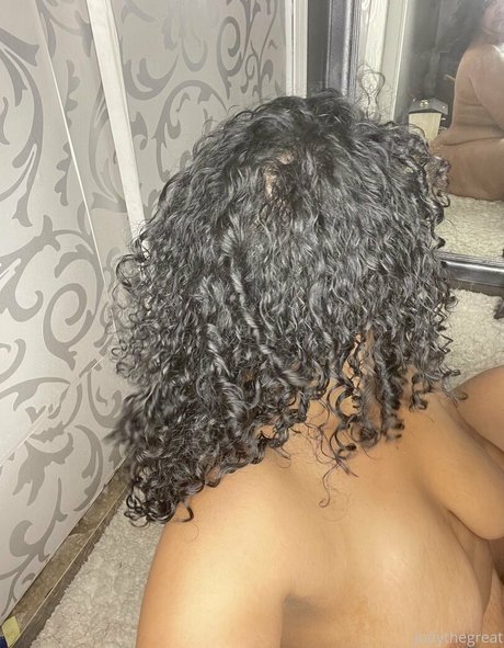 housewife onlyfans sexy nude gallery