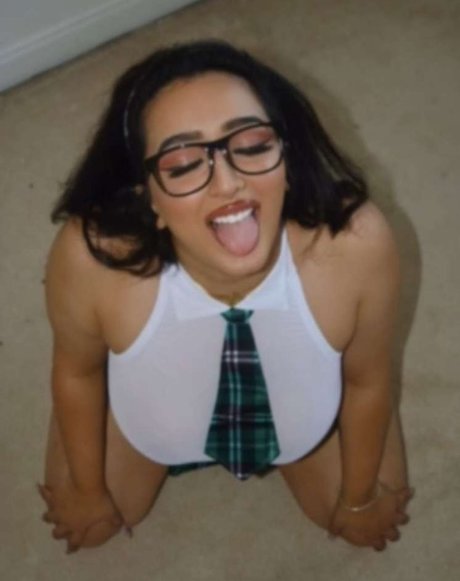 influencer onlyfans pretty photos