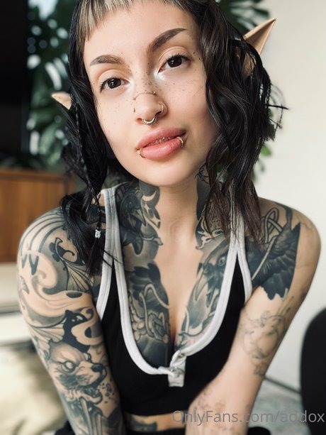Addox hot model galleries