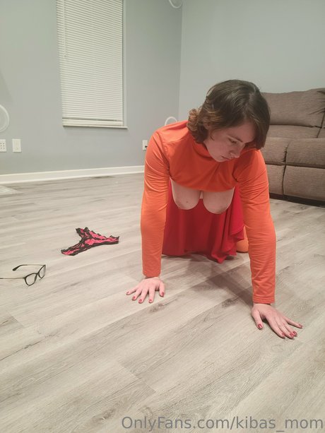 Kibas Mom pornstar erotic pictures