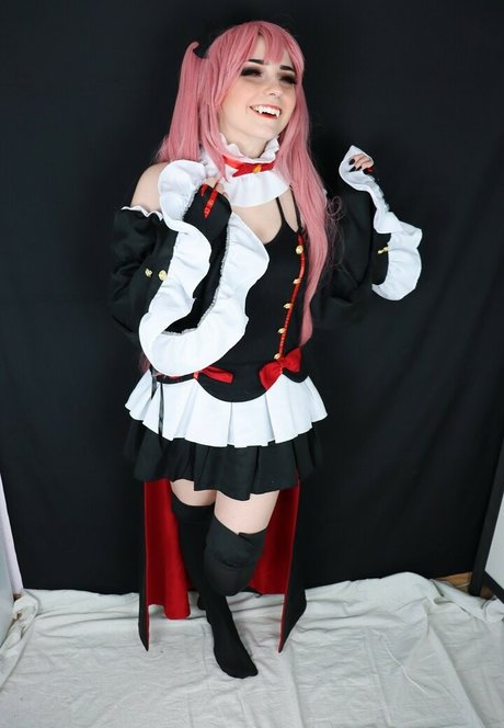 Liinowitsch model naked photo