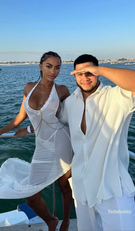 trans girl onlyfans hot naked photo