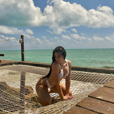 Kira Shannon star adult picture