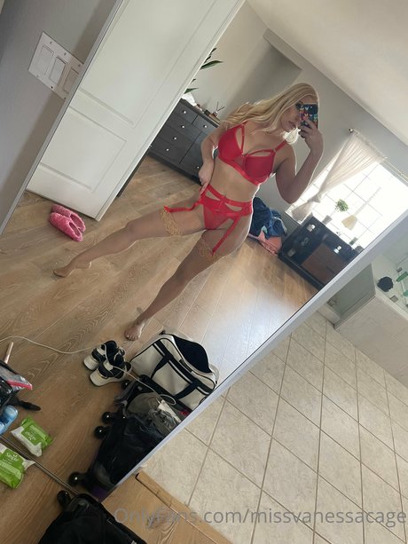 Vanessa Cage star hd pictures